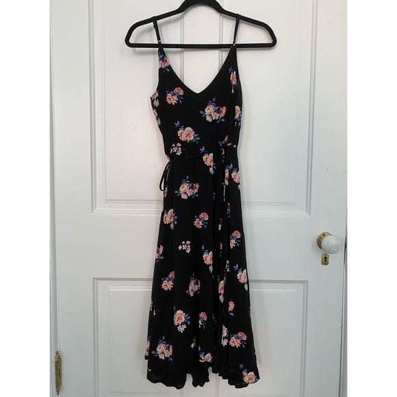 A&F floral print wrap dress - Picture 4 of 4